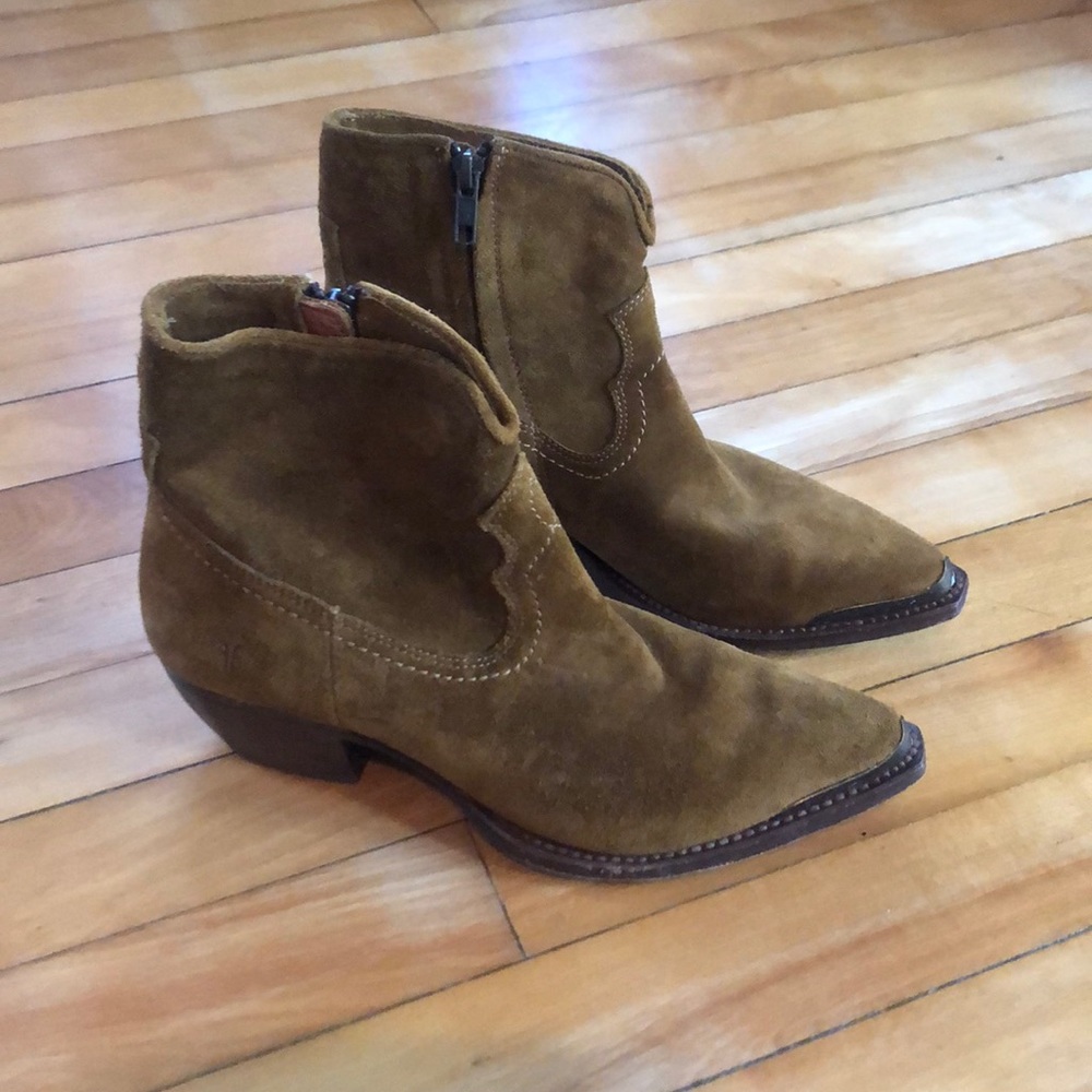 Frye Shane Tip Ankle Boots